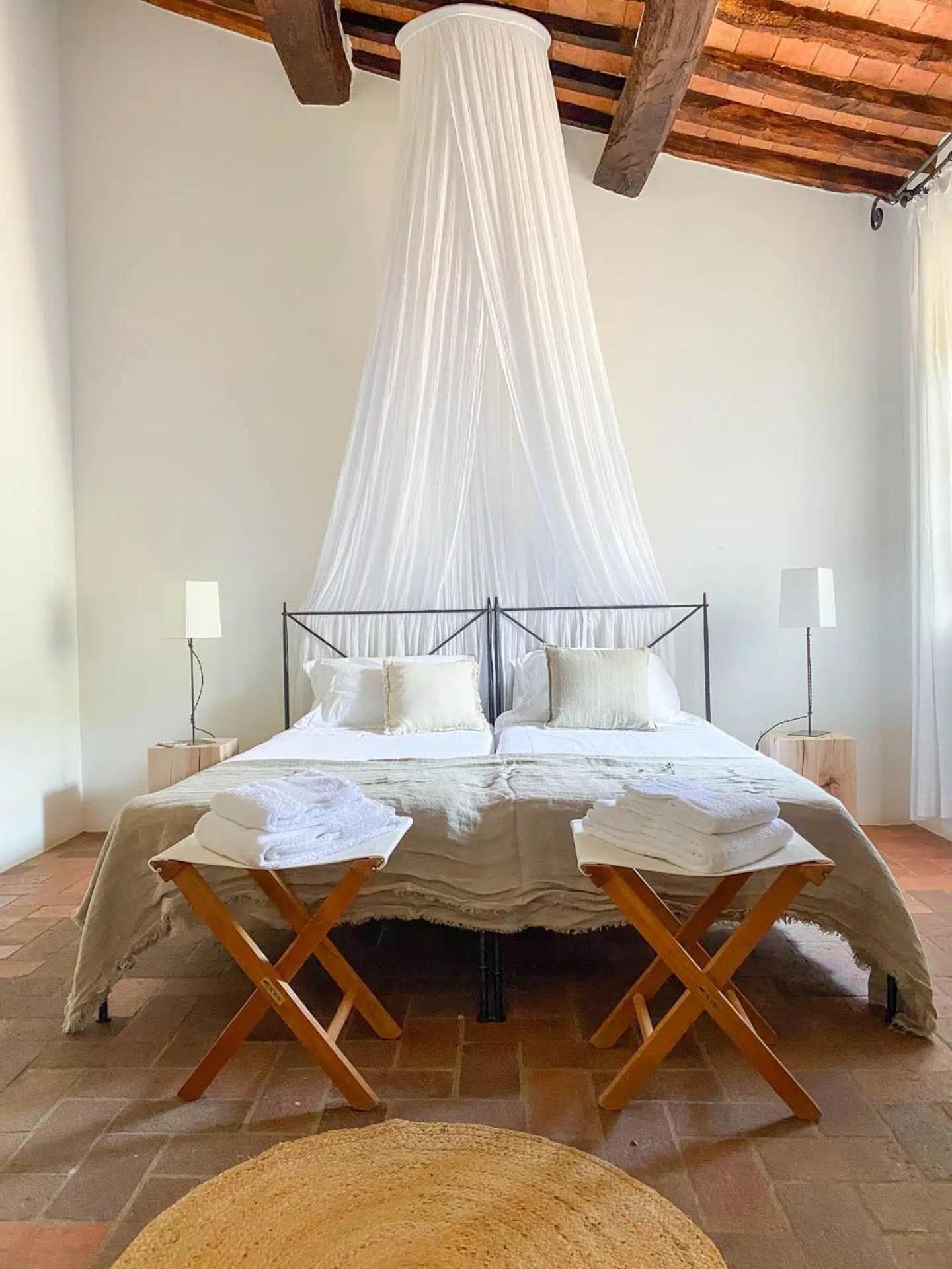 Bed and Breakfast Abbadia Wine Relais Montefollonico Номер фото